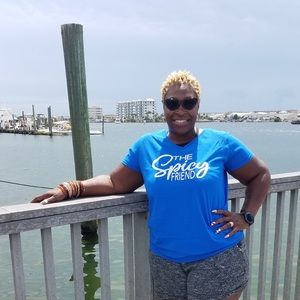 Meet your Posher, Cynthia evans